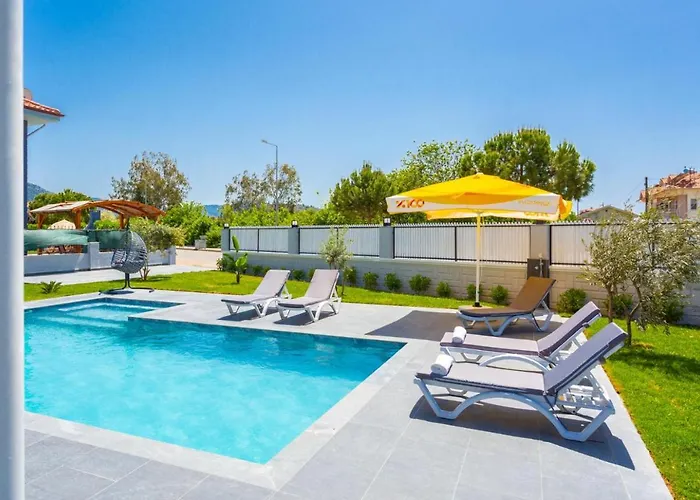 Exclusive Paradise 1 *